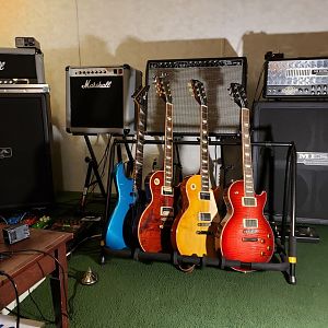 Amps&Guitars