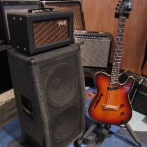 VOX ac4tvhblkIMG_0237SM.JPG