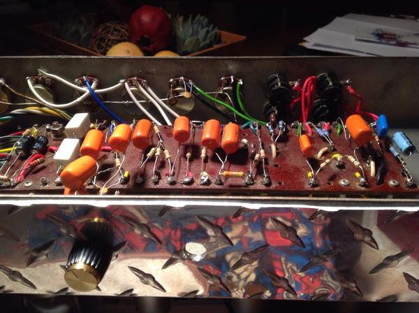 Master volume from the rear of amp (dig the diamond plate, lol!)